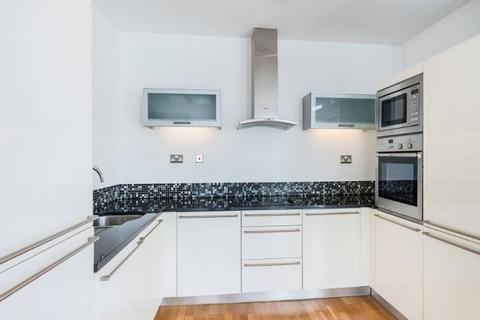 2 bedroom apartment to rent, Ability Place, South Quay, London, E14