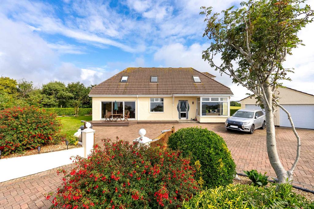Rowans, Quines Hill, Port Soderick 5 bed detached bungalow for sale £