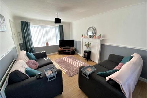 4 Campbell Grove, Grimsby, DN37 9AH