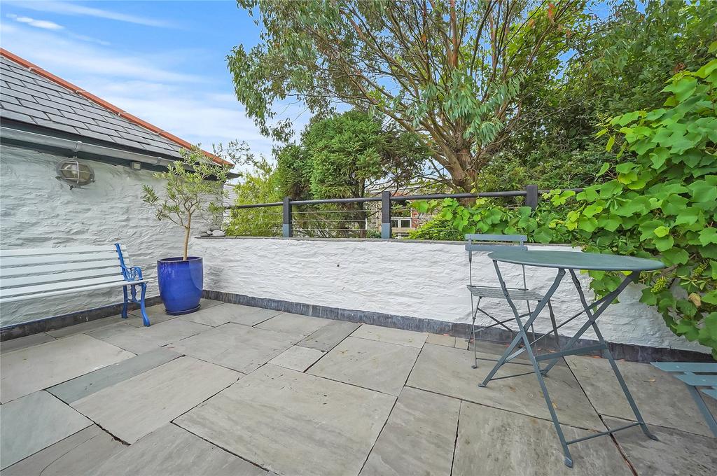 Roof Terrace 2