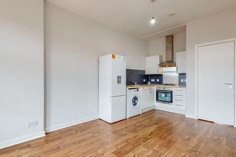 2 bedroom flat to rent, Springfield Road, Parkhead, Glasgow, G31