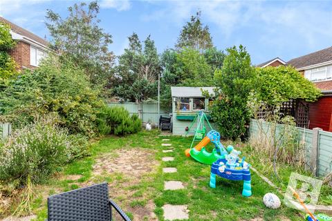 54 Tangmere Crescent, Hornchurch, RM12 5PX