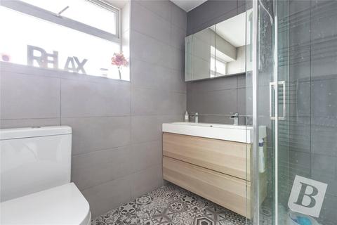 54 Tangmere Crescent, Hornchurch, RM12 5PX