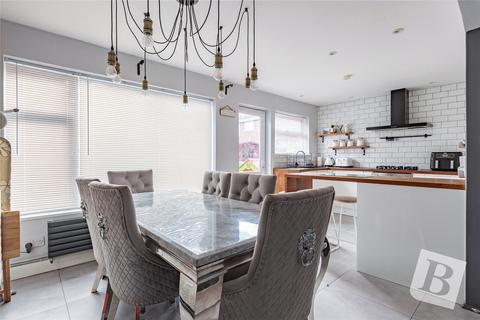54 Tangmere Crescent, Hornchurch, RM12 5PX