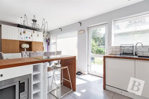54 Tangmere Crescent, Hornchurch, RM12 5PX
