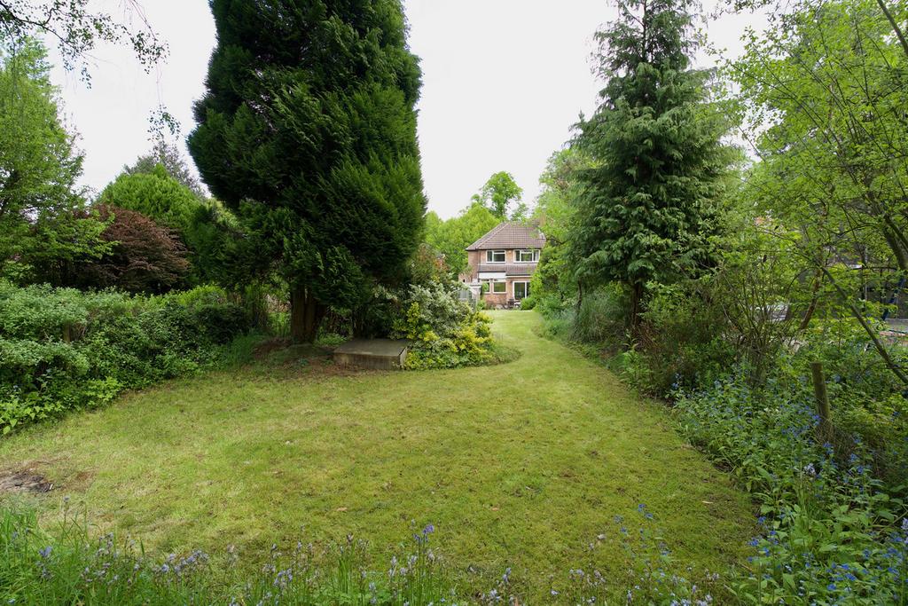Mill Hill, Coventry, CV8 4 bed semidetached house for sale £450,000