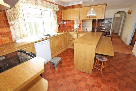 3 bedroom detached bungalow for sale - Bridewell Lane, Acle, Norwich, NR13
