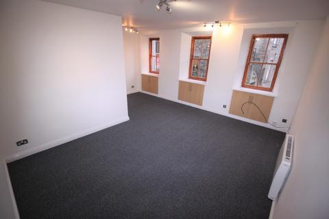 2 bedroom flat to rent, High Street, Brechin DD9