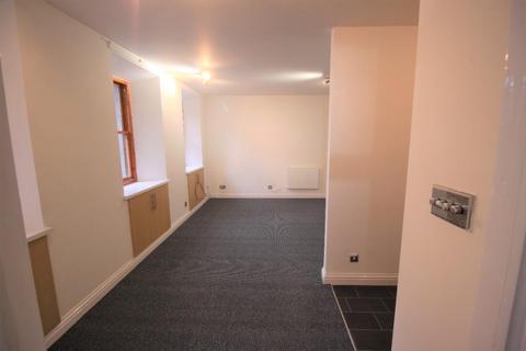 2 bedroom flat to rent, High Street, Brechin DD9