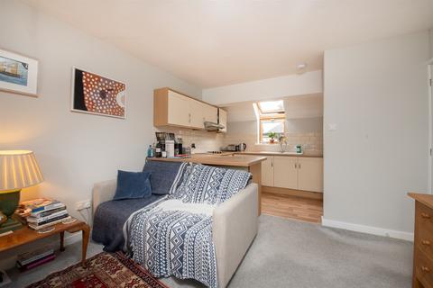 2 bedroom flat to rent, Jackman Close, North Abingdon, Abingdon, OX14
