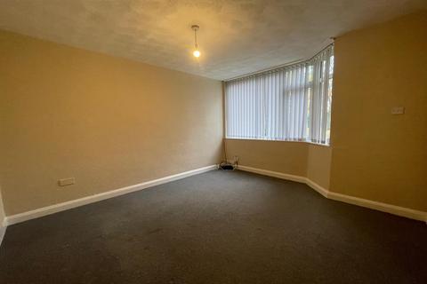 2 bedroom terraced house to rent, Meadow Lane, Attenborough, NG9 5AJ