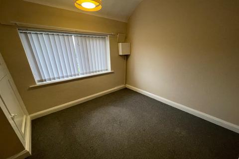 2 bedroom terraced house to rent, Meadow Lane, Attenborough, NG9 5AJ