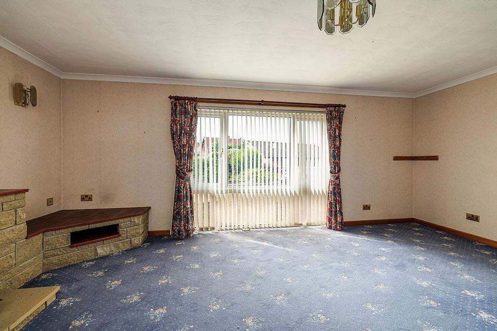 5 Eden Park, Ednam TD5 7RG 3 bed detached bungalow for sale £280,000