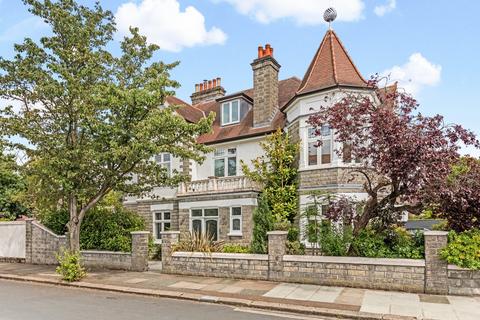 undefined, St. James's Avenue, Hampton Hill, Hampton, Middlesex, TW12