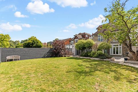 undefined, St. James's Avenue, Hampton Hill, Hampton, Middlesex, TW12