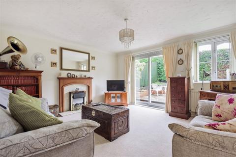 6 Oakleaf Close, Halwill Junction, Beaworthy, EX21 5TY