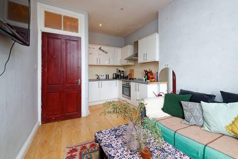 undefined, 3/3 26 Deanston Drive, Glasgow, G41 3AD