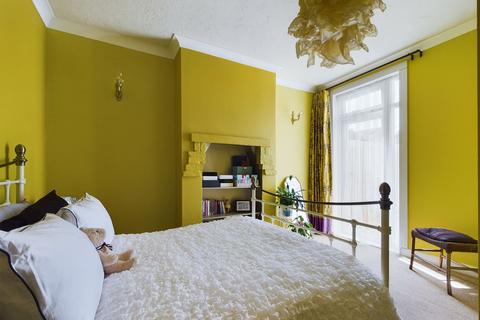 4 bedroom flat for sale, Temple Close, Huntingdon, Cambridgeshire.