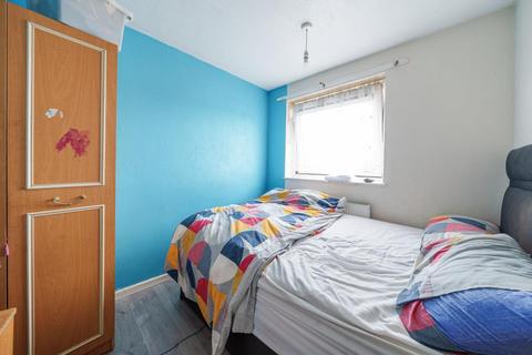 3 bedroom flat for sale, Slough,  Berkshire,  SL1