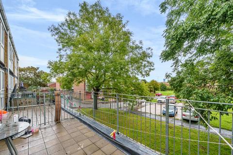 3 bedroom flat for sale, Slough,  Berkshire,  SL1