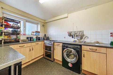 3 bedroom flat for sale, Slough,  Berkshire,  SL1