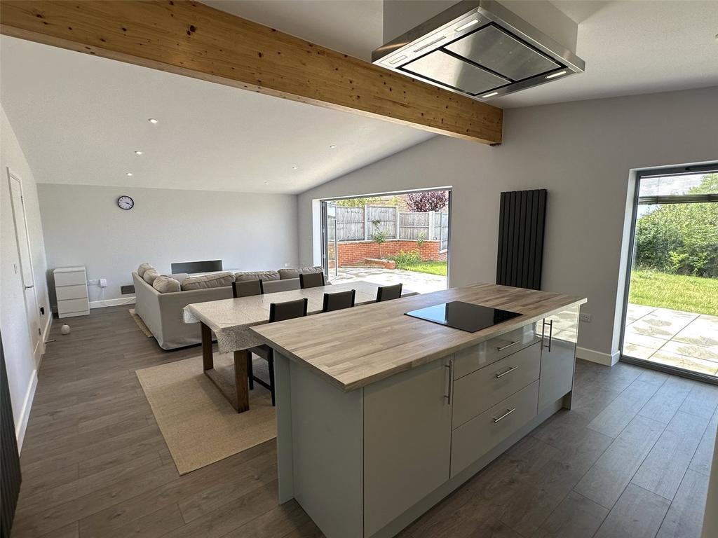 Green Lane, Churchdown, Gloucester, GL3 3 bed bungalow for sale £500,000