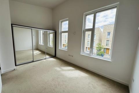 2 Camborne Road, Edgware, HA8 8FD