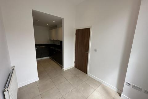 2 Camborne Road, Edgware, HA8 8FD