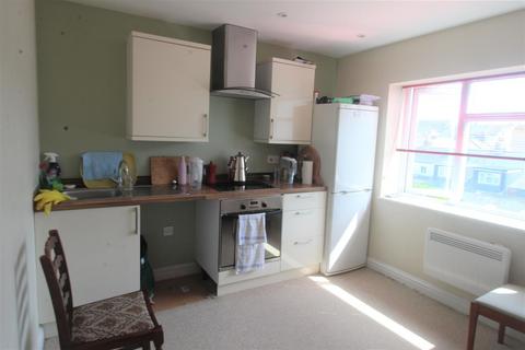 1 bedroom flat for sale, Queens Road, West Sussex BN11