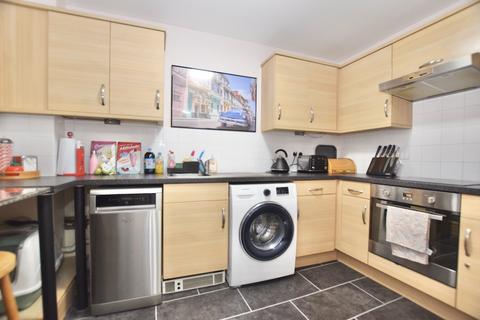 15 Ferndown Close, Beggarwood, Basingstoke, RG22 4SE