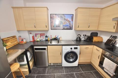 15 Ferndown Close, Beggarwood, Basingstoke, RG22 4SE