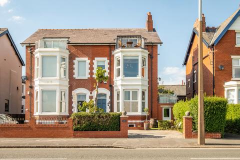 3 bedroom duplex for sale, East Beach, Lytham St. Annes, FY8