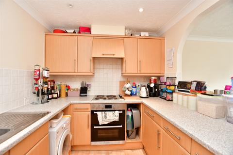 2 bedroom flat for sale, Mansfield Drive, Iwade, Kent