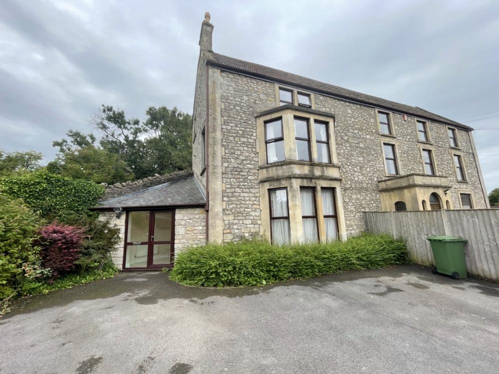Lower Charlton Trading Estate, Shepton Mallet 4 bed semidetached house