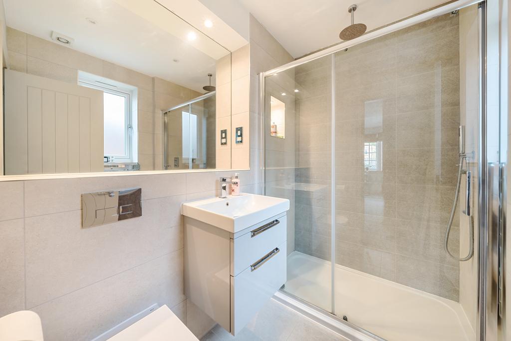 Ensuite Shower Room