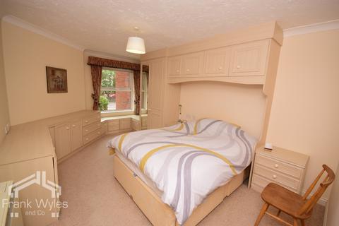 1 bedroom flat for sale - 204 Hardaker Court