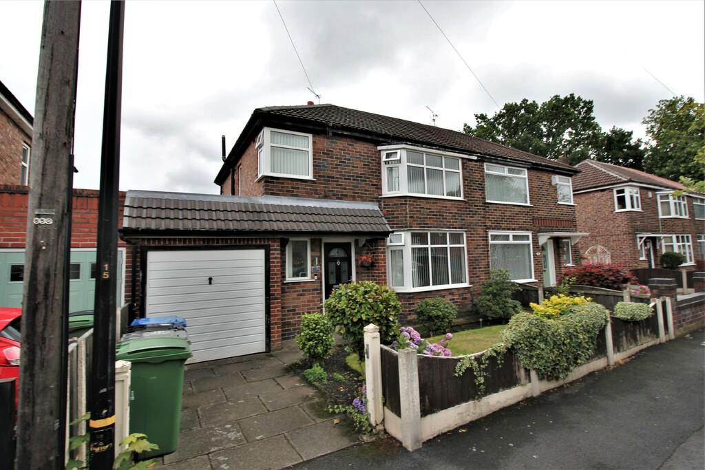 Firwood Avenue, Urmston 3 bed semidetached house for sale £320,000