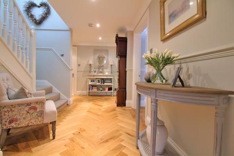 22 Dawpool Farm, Thurstaston, Wirral, CH61 0HR