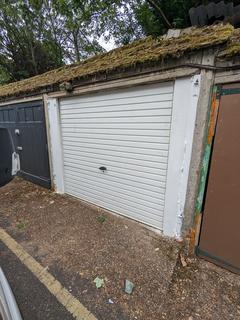 Garage to rent - 221 Willesden Lane, Willesden Green NW6