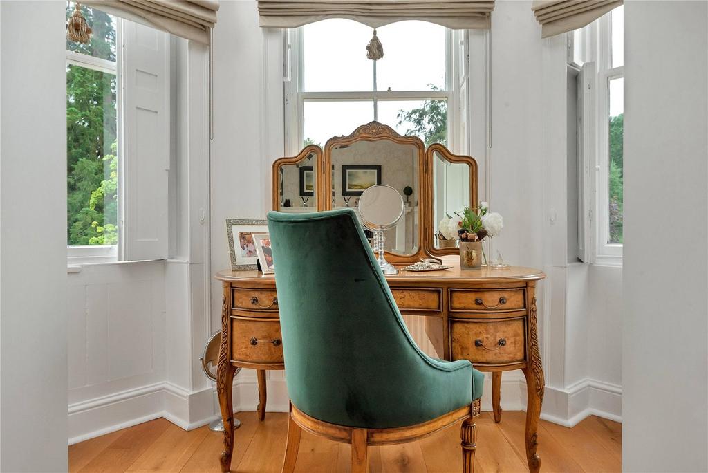 Master Dressing Room