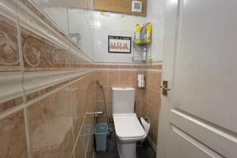 50 Redwood Estate, Hounslow, TW5 9PN
