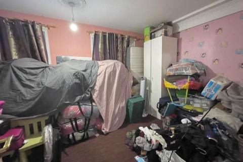 50 Redwood Estate, Hounslow, TW5 9PN
