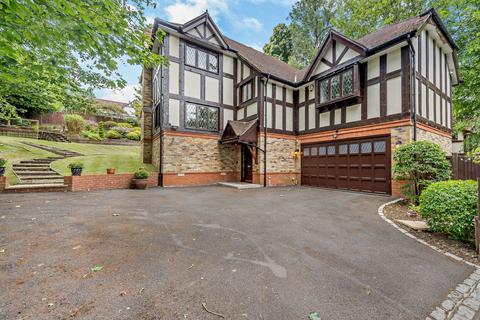 2 Hillpoint, Loudwater, Rickmansworth, WD3 4HW