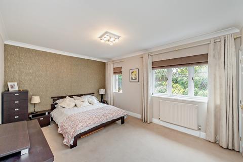 2 Hillpoint, Loudwater, Rickmansworth, WD3 4HW