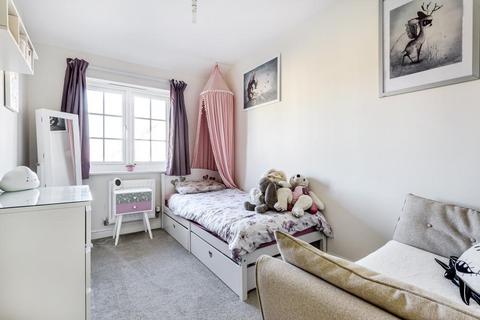 4 bedroom terraced house for sale, Swindon,  Wiltshire,  SN3