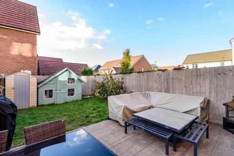 4 bedroom terraced house for sale, Swindon,  Wiltshire,  SN3