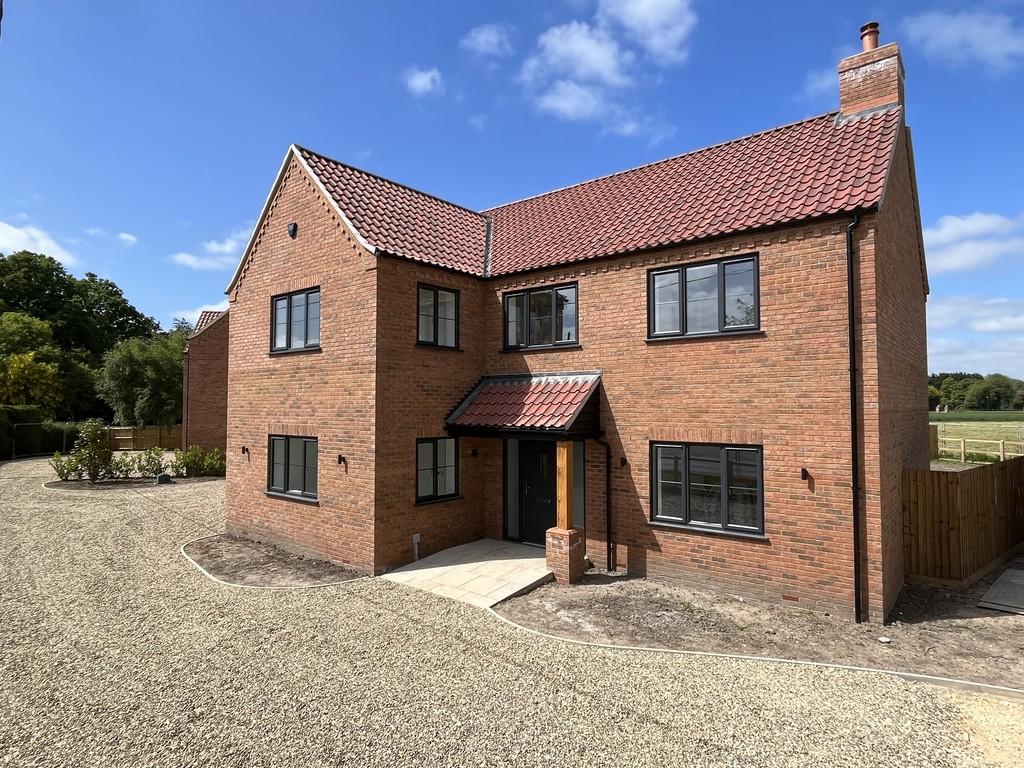 Barton Road, Wisbech St. Mary 4 bed detached house for sale £450,000