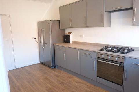 1 bedroom apartment to rent, Astwood Road