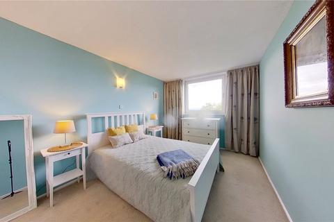 2 bedroom flat to rent, Cleveden Drive, Glasgow, G12