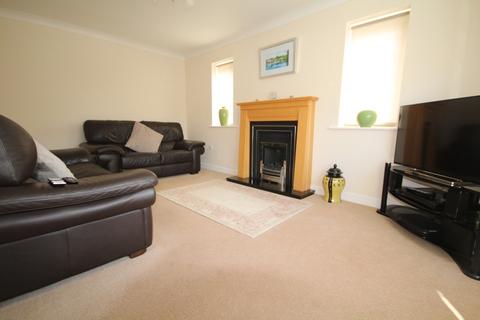 3 bedroom detached house for sale, Gardd Eithin, Northop Hall